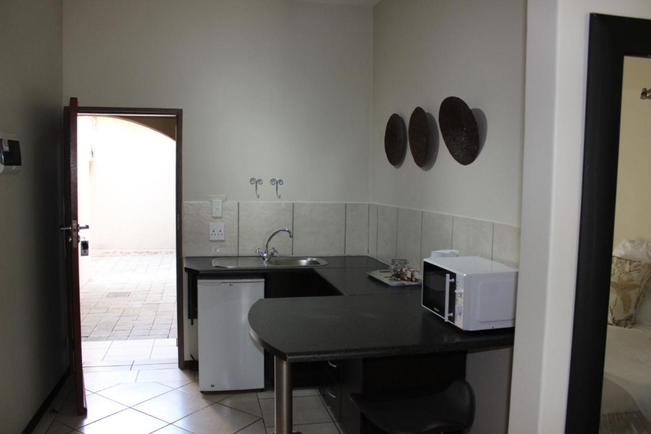 Mosate Guest House Lephalale Ngoại thất bức ảnh